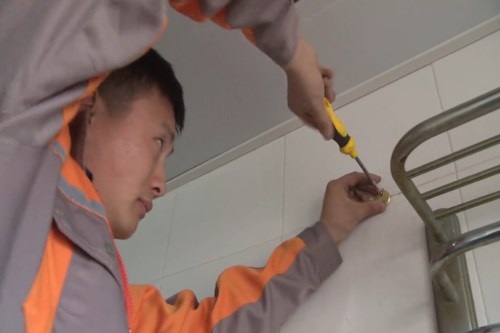 浴帘杆安装方法是怎样的?浴帘杆什么牌子的好