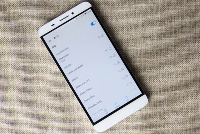 乐视S3爵迹版直降200元，是“乐视风波”的锅，还是乐视手机真不行了？