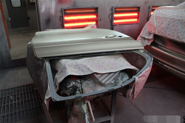 车子撞坏了4s店怎么处理,揭秘事故车在4s店维修