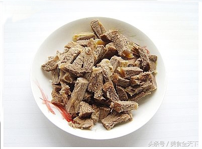 煮的牛肉放干了怎么做好吃,牛肉这样做吃起来太过瘾了