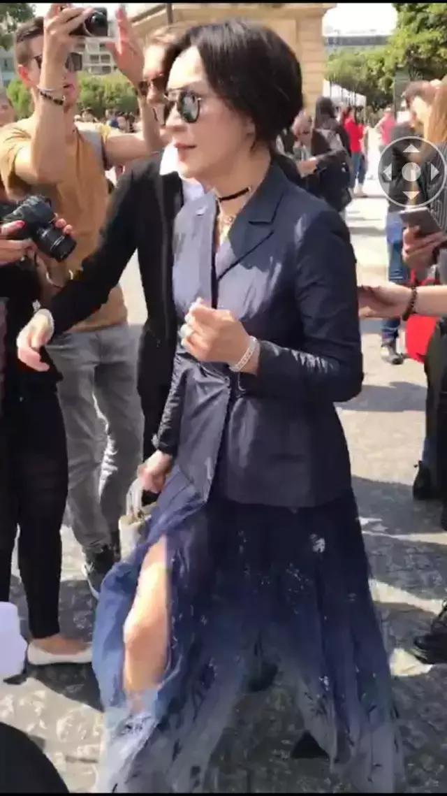 刘诗诗刘亦菲奶茶妹,刘诗诗奶茶妹视频