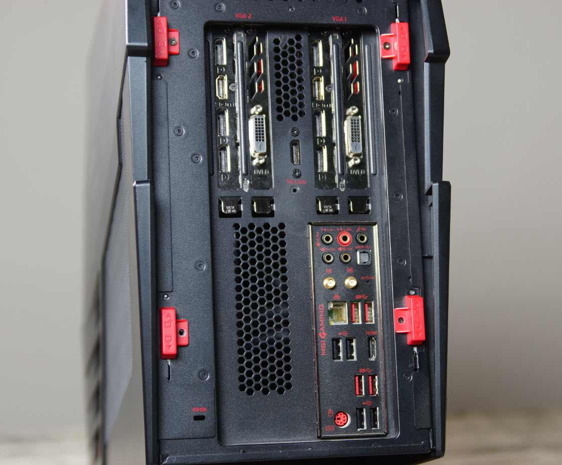 赛博坦主机评测,塞伯坦的主机