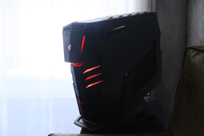 赛博坦主机评测,塞伯坦的主机