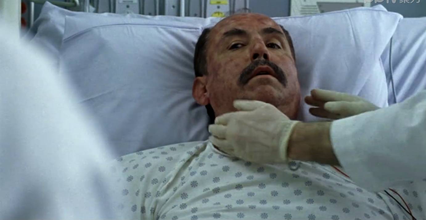 坏坏医生”偷天换日“的爱却有好结果这部电影很不合逻辑