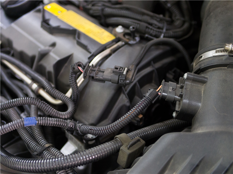 一辆小MINI的“逆改装”过程，和两年拍不到沪牌引发的伤不起事件