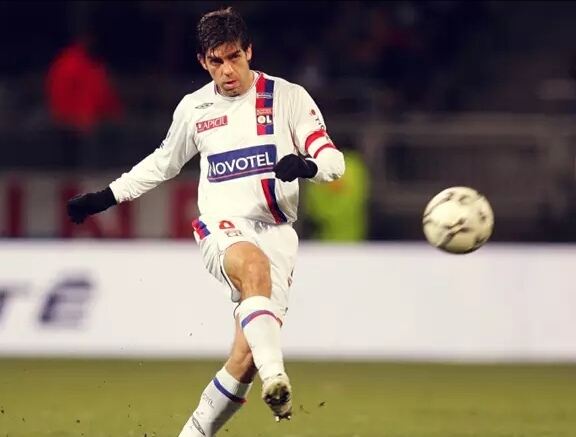 十大任意球大师第1名,世界十大任意球大师排名