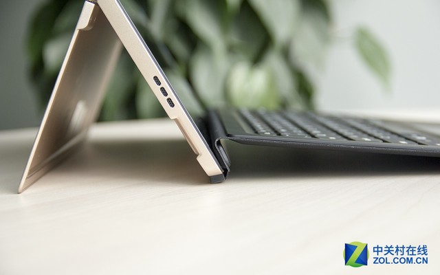 联想miix700和surfacepro4哪个好,联想miix4值得入手吗