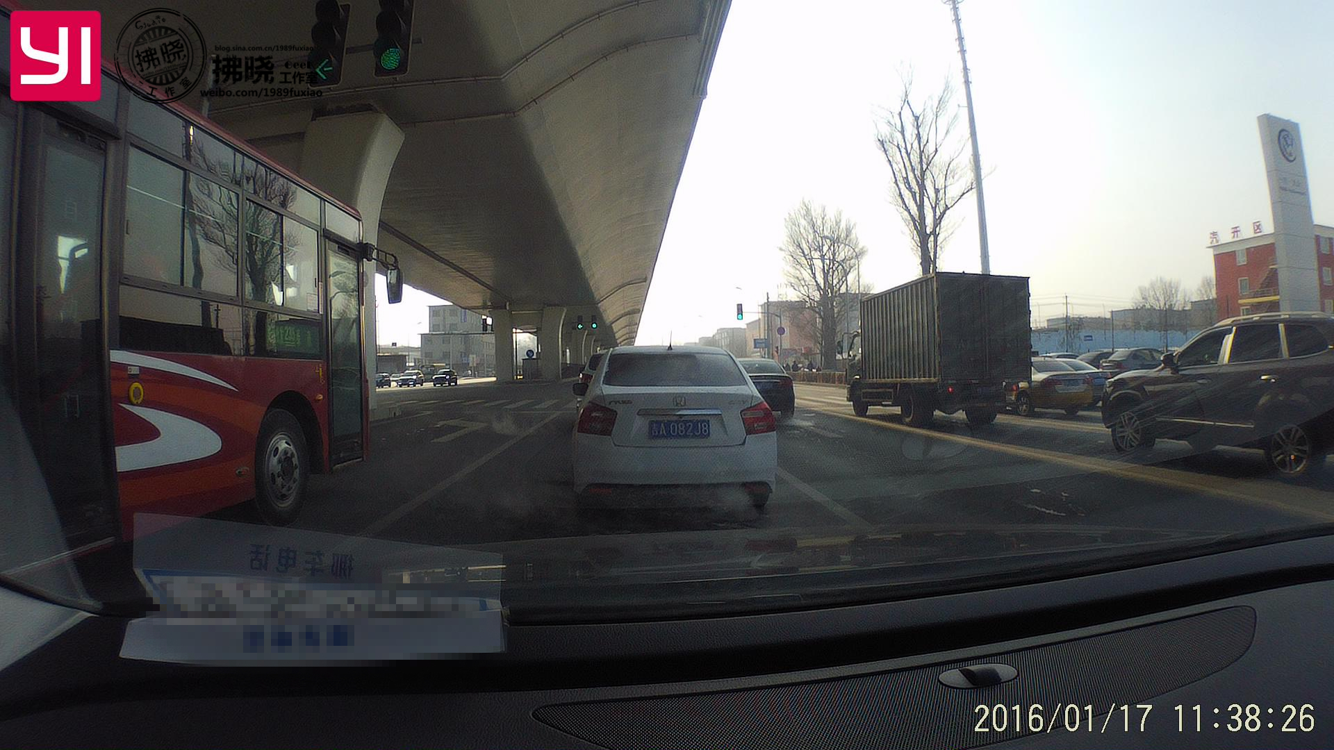 小米小蚂蚁监控,小米行车记录仪和小蚁哪个好