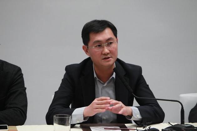 董明珠最近谈格力手机,董明珠喊雷军完整版