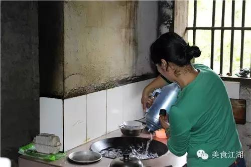 美食有一种情怀叫老味道,美食江湖情