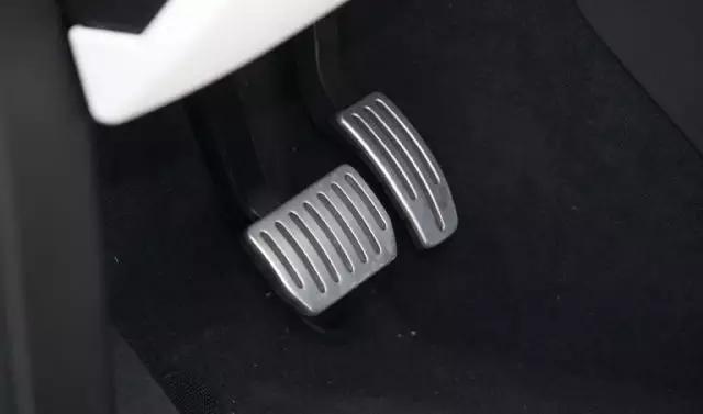 特斯拉12小时试驾modelx,特斯拉modelx2021款plaid版测评