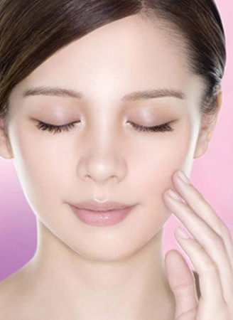 牙齿激光美白嘴唇受伤,激光美白牙齿危害亲身经历