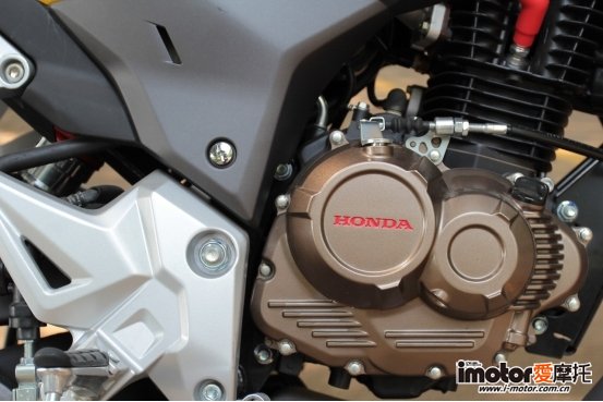 17款五羊本田cb190r属于街车吗,五羊本田cb190r对比豪爵dr300