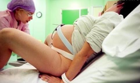 只有当妈才知道的尴尬生娃小秘密，爸爸看了请更珍惜身边的她