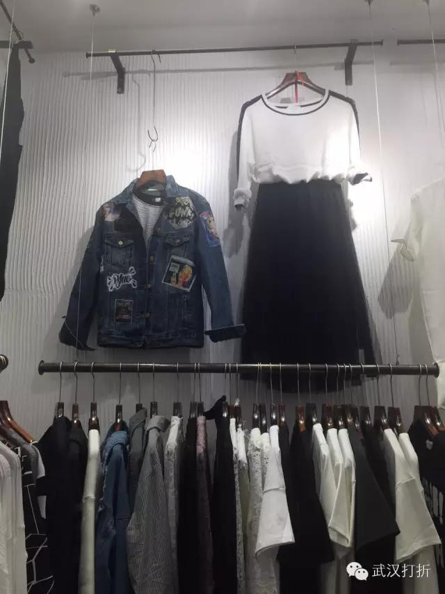 在武汉有个神秘的大楼，可以用淘宝的价格买到专柜的货！多图实拍