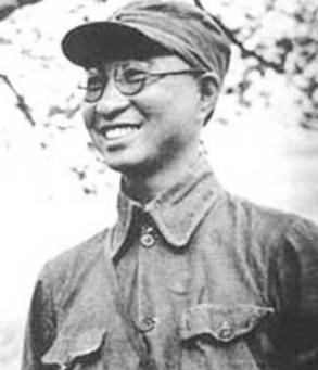 蒋介石虽是军事庸才却培养了五大虎将他们都是谁？