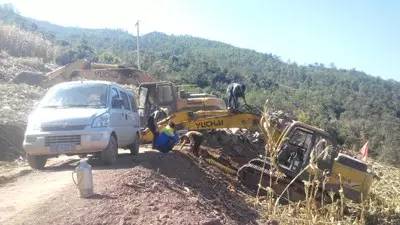 维修机械师傅的心酸,机械设备维修是非常辛苦的工作