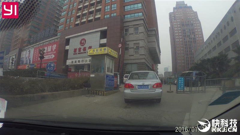 小蚁智能行车记录仪使用说明书,小蚁行车记录仪1015测评