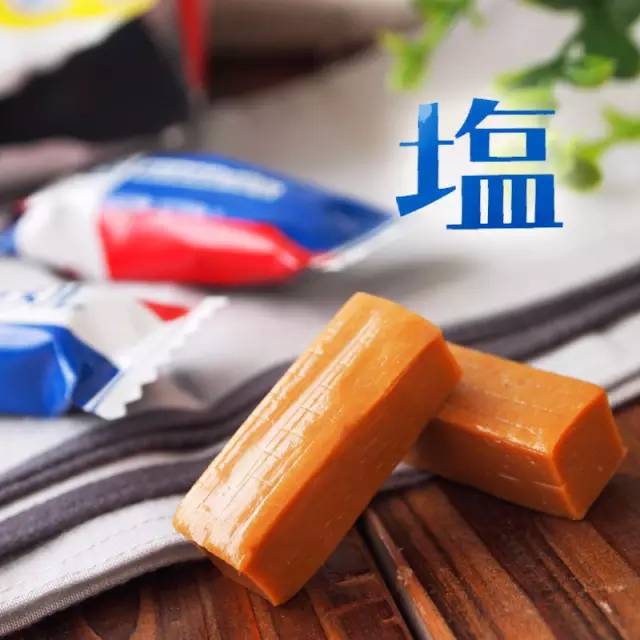 办公室必备的小零食攻略 (办公室零食10大必买攻略)