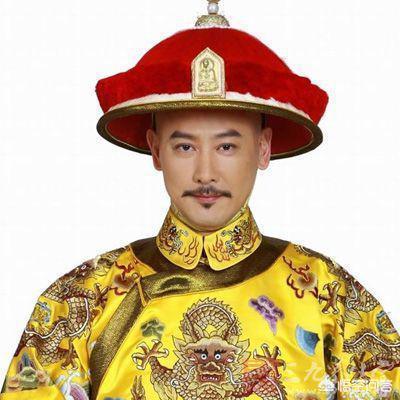 皇帝上厕所为什么不带纸,皇帝上厕所为什么不用帮忙