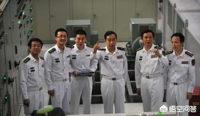 电磁炮战列舰vs航母,激光炮和电磁炮能复兴战列舰吗