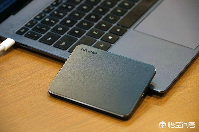 26日数码精选:装系统不会从U盘或光盘启动,不需要设置BOIS,记住一个键就行