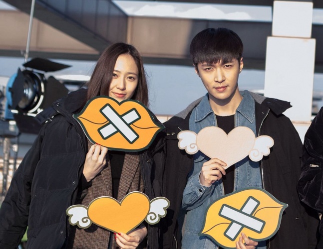 郑秀晶张艺兴戛纳,闭嘴爱吧王一博郑秀晶跳舞