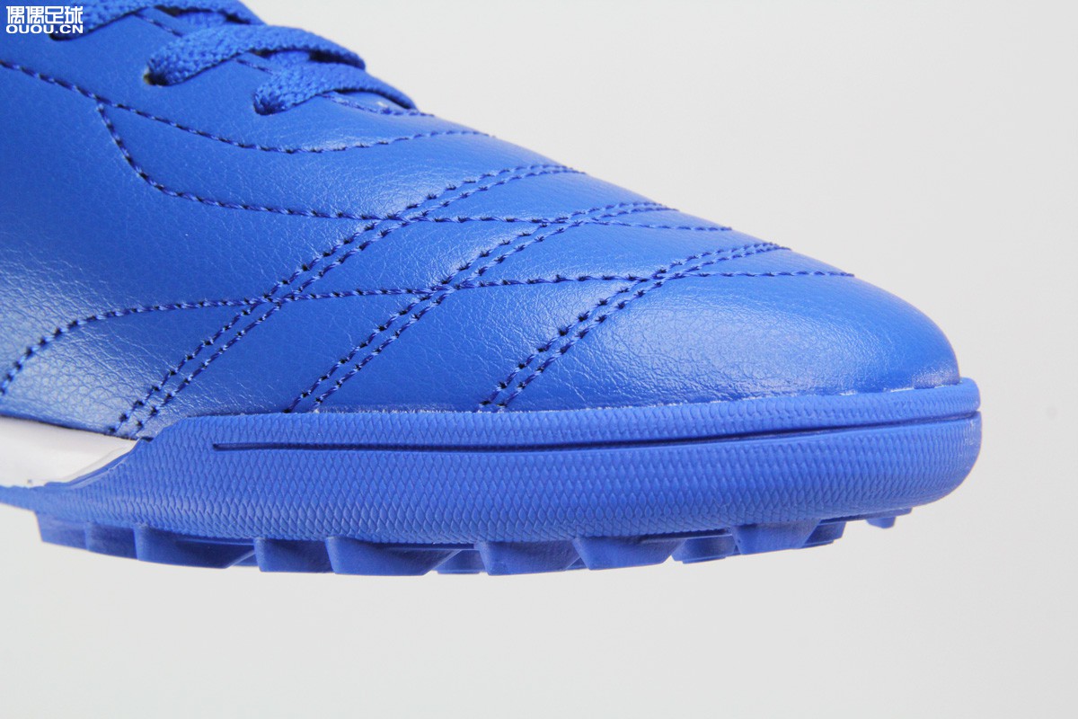李宁锋锐足球鞋tf测评,李宁长歌2.0升级碎钉足球鞋测评
