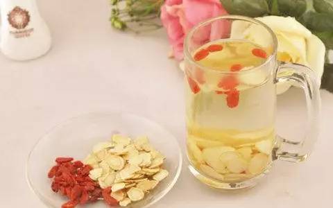 枸杞养生的4种吃法,枸杞养生搭配这两样东西