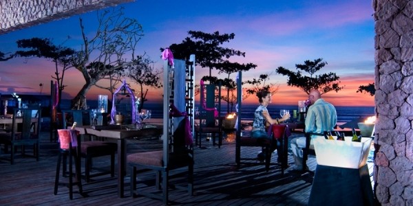 双宋cp巴厘岛订婚,双宋夫妇西班牙度蜜月