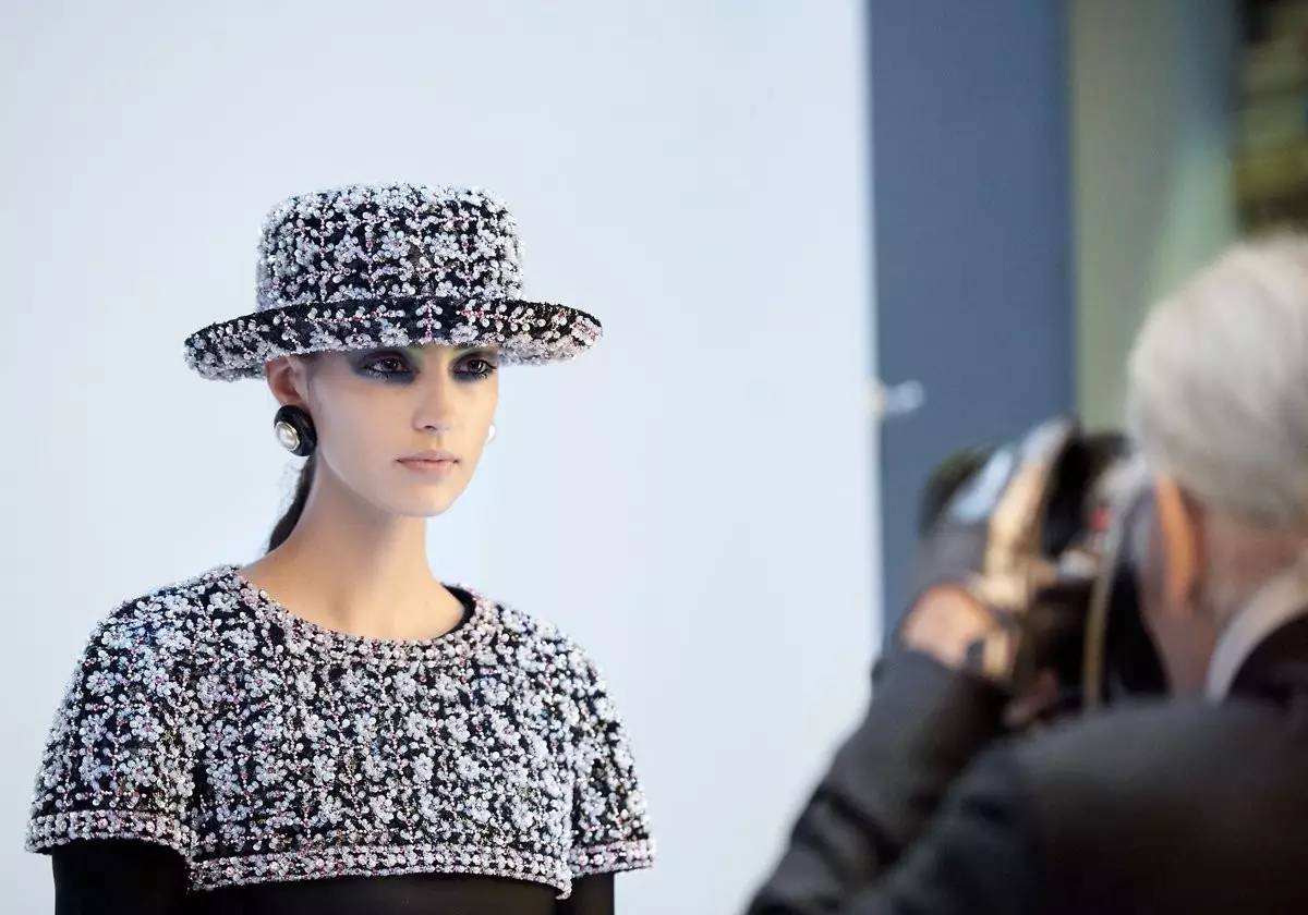 香奈儿巴黎铁塔广告,香奈儿巴黎铁塔