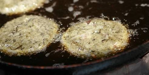 把所有美食都吃完,把所有的美食吃完