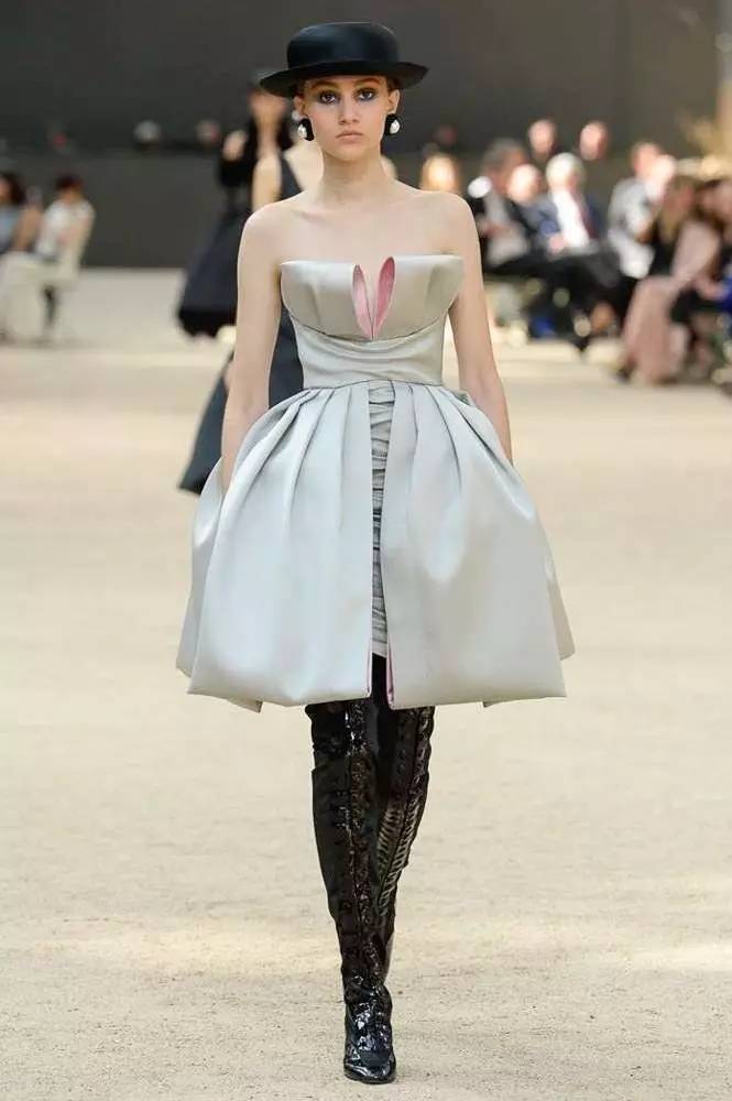 香奈儿巴黎铁塔广告,香奈儿巴黎铁塔