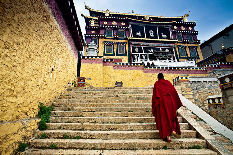 香格里拉心中的日月攻略,去香格里拉寻找心中的日月