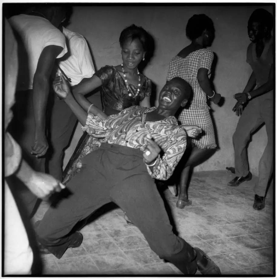 小心｜「人民币粉碎机」GUCCI带着新系列和可怕的线上选购服务，来了……