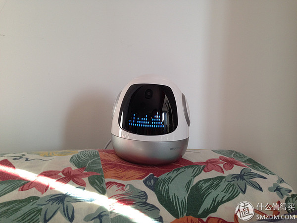 陪聊智能机器人,小精灵智能陪护机器人