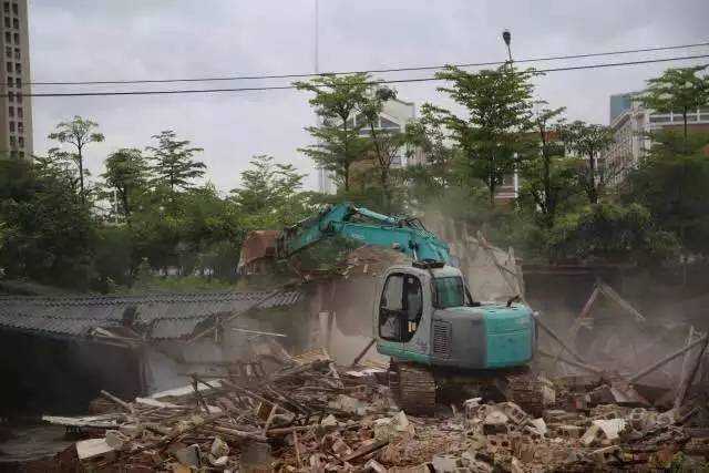 老赖被多人执行连续被拘留,老赖霸床七年被司法拘留