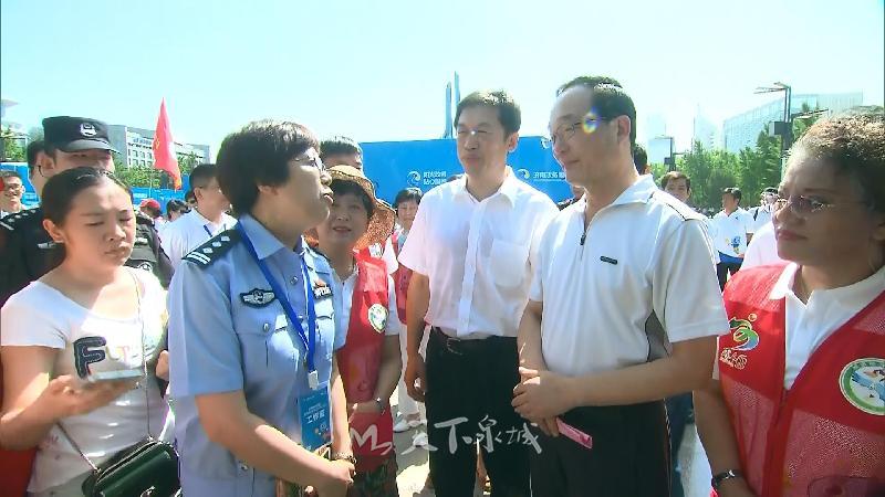 早安济南市视频,济南泉城广场拆迁规划