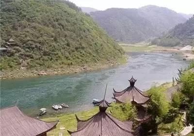 十堰近郊旅游线路推荐,十堰周边市旅游景点推荐一日游