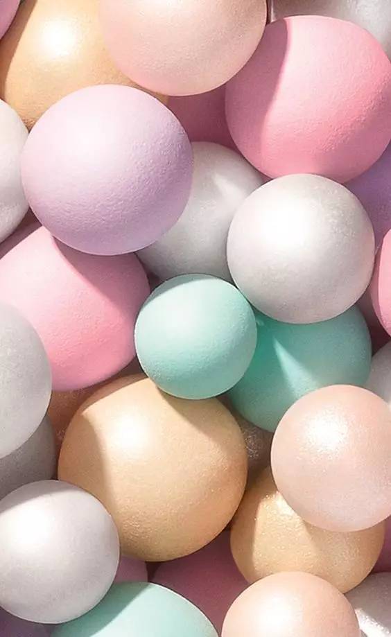 周一综合症？这些高颜值化妆品一扫你的沉闷心情！