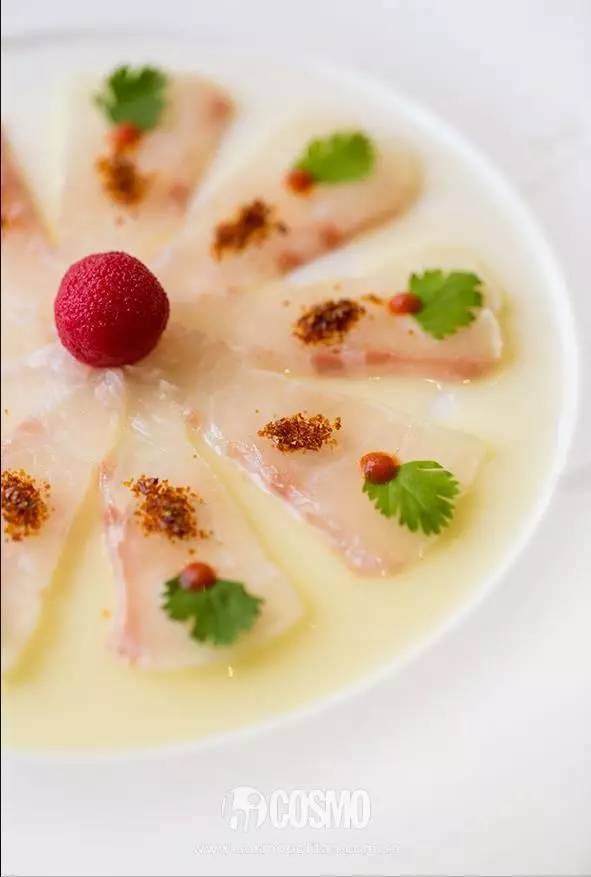 OMG｜太子妃张天爱转行卖卤煮，这还不是最夸张的明星餐厅