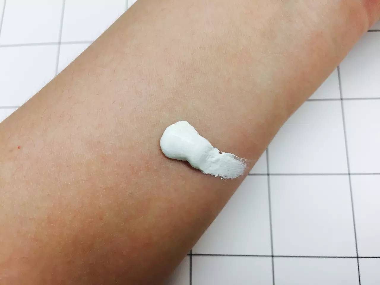 泰国十大必买便宜化妆品,泰国必买十大美容品