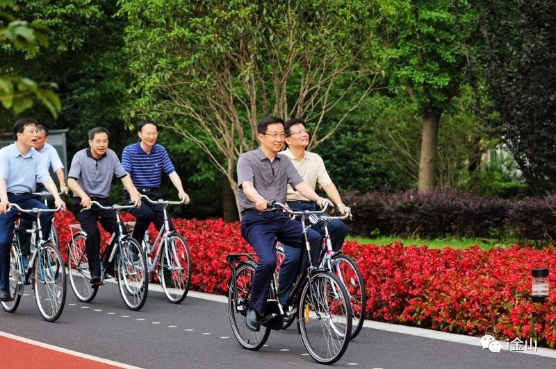 昨天震撼刷屏，“魔都骑行男子天团”力挺的这款自行车竟是金山造