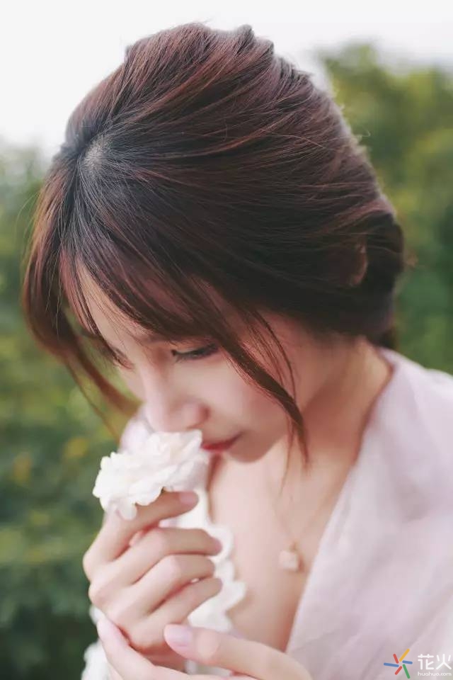 张沫凡讲网红赚钱,张沫凡25岁视频