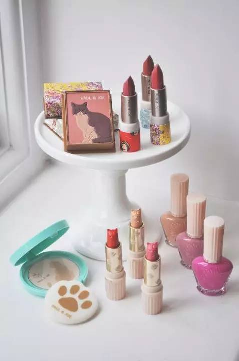 周一综合症?这些高颜值化妆品一扫你的沉闷心情!