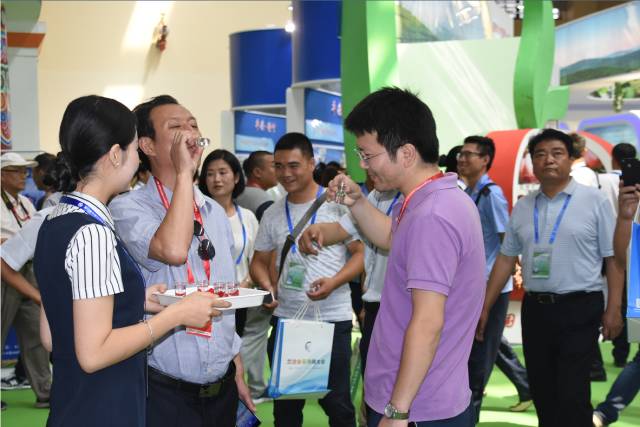 兰洽会酒业,红川兰洽会