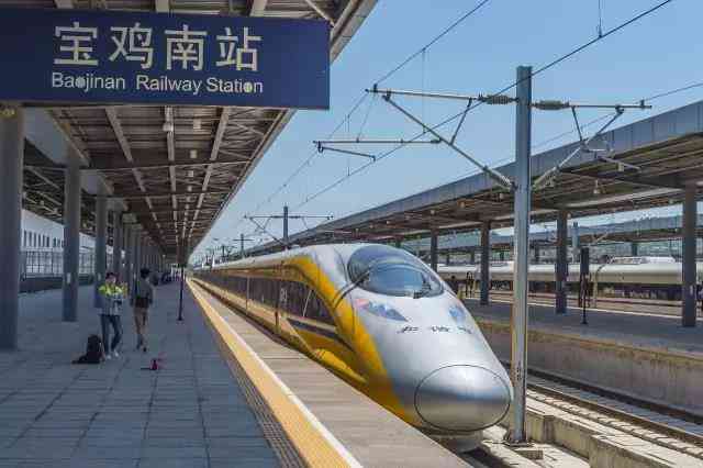 早安济南市视频,济南泉城广场拆迁规划