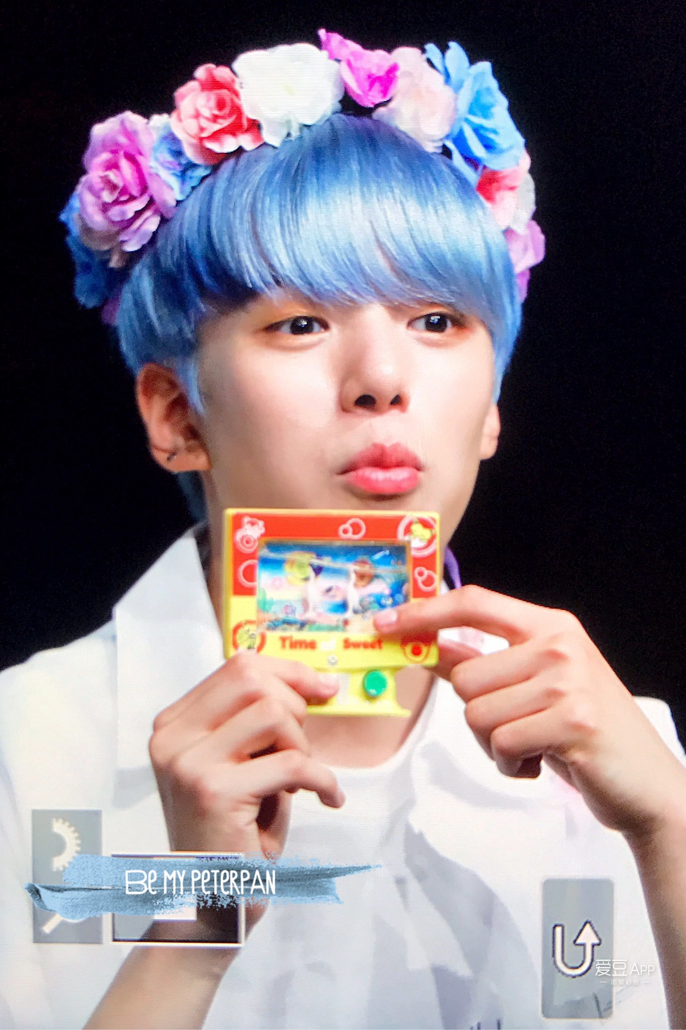 monstax芒叉签售会,分享monstax的单曲middleofthenight