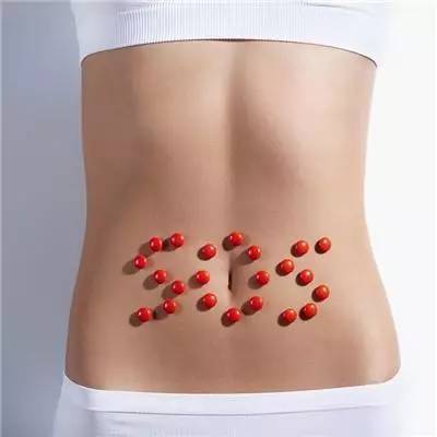 皮肤上的小肉疙瘩叫结节吗,皮肤上长了小肉疙瘩会癌变吗