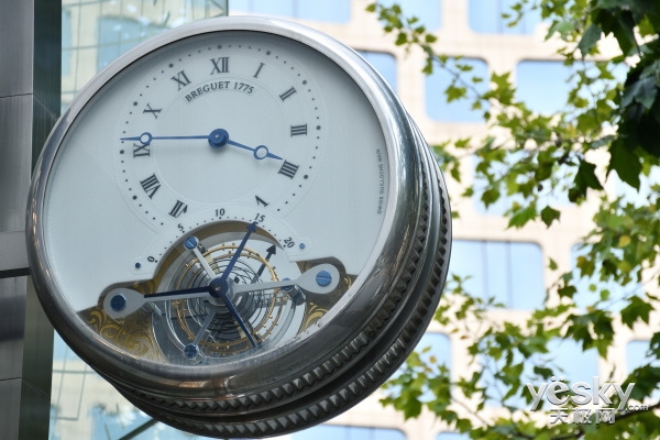 尼康d7500比d7100画质提升多少,尼康d7500和佳能90d哪个值得入手